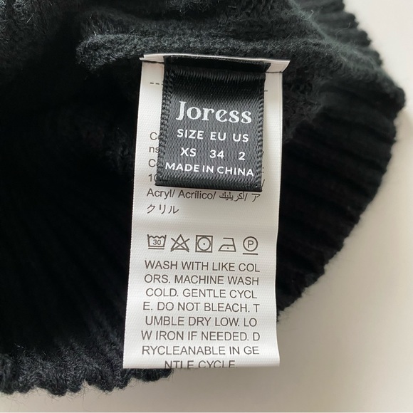 JORESS, BLACK SLEEVELESS TOP, CROP TOP, XS (2) V NECK - Picture 4 of 8